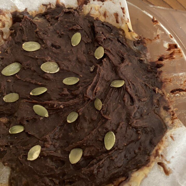きな粉、はちみつ、ヨーグルト入りチョコレート